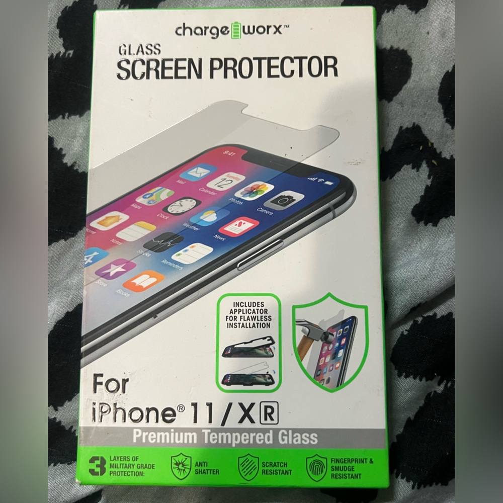 Glass Screen Protector for iPhone 11/XR - Black